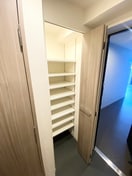 靴箱 プレサンス阿波座駅前(1301)