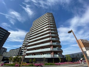 京阪東ﾛｰｽﾞﾀｳﾝﾗｲｽﾞﾌﾟﾚｲｽ（406）