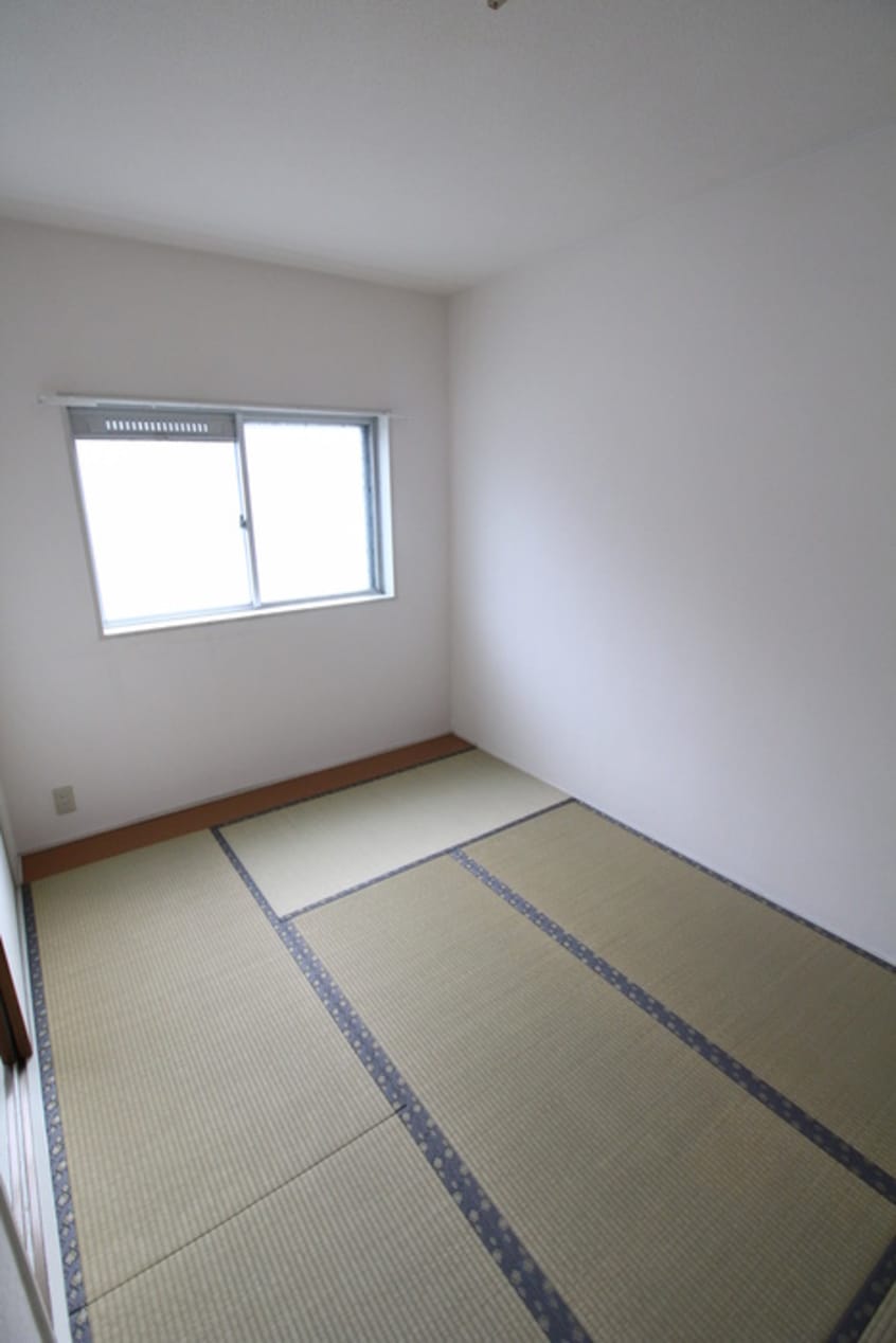 居室 トップヒルコ－ト