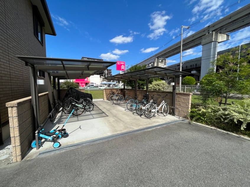 駐輪場 レセンテ南茨木