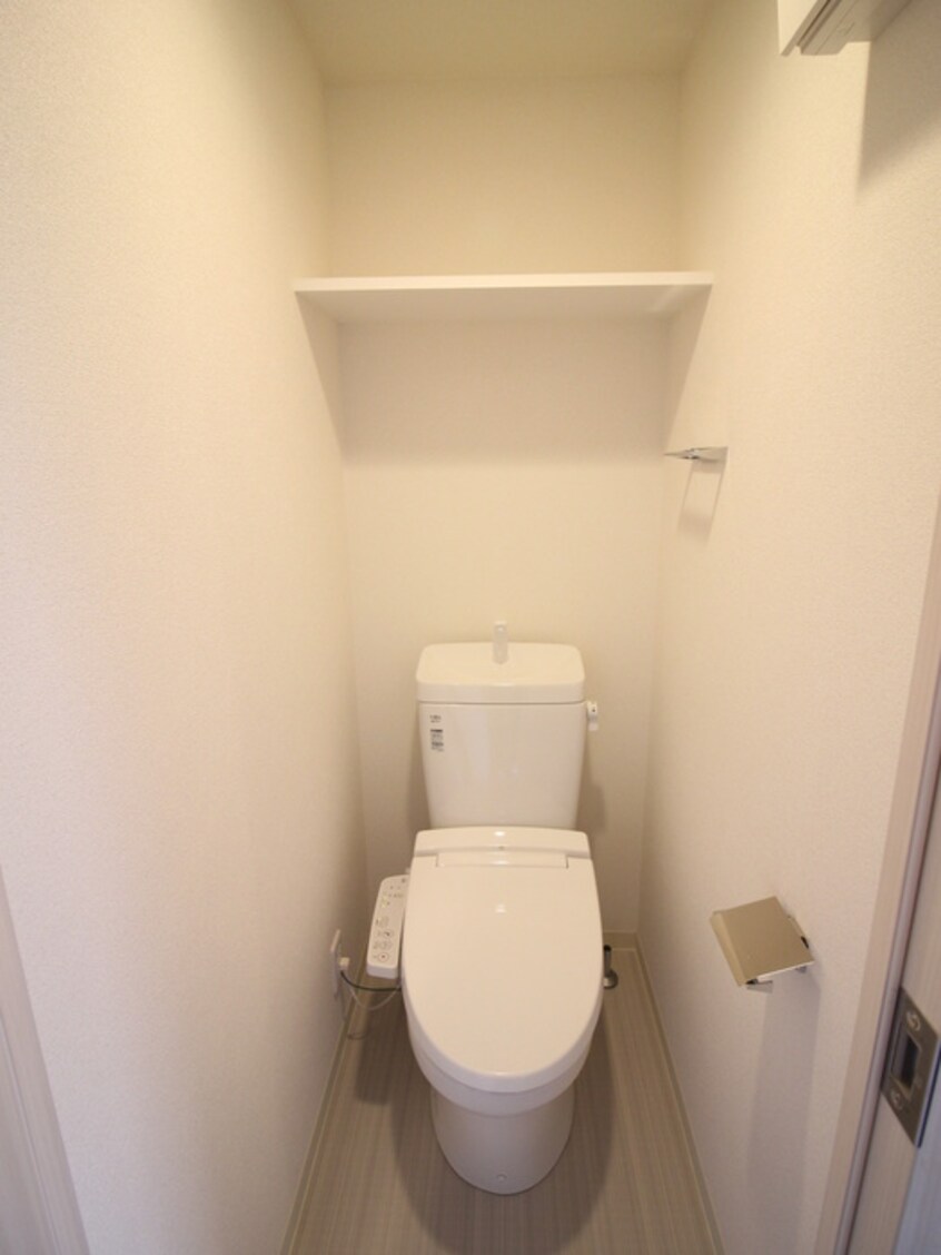 トイレ ﾗﾗﾌﾟﾚｲｽ　ｻﾞ・京橋ｽﾃﾗ(510)