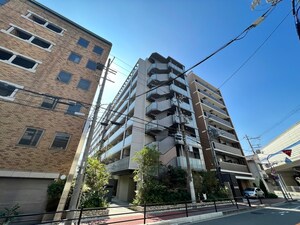 ﾌｧｰｽﾄﾌｨｵｰﾚ江坂ｸﾞﾚｲｽ（802）