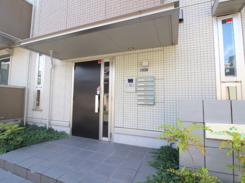 エントランス部分 カーサコモドⅤ