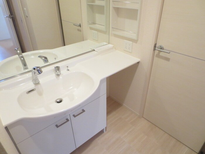 洗面 カーサコモドⅤ