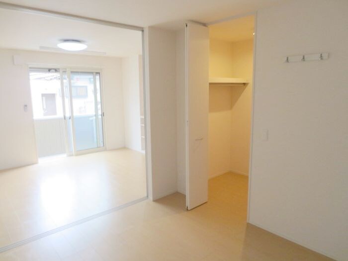 収納 カーサコモドⅤ