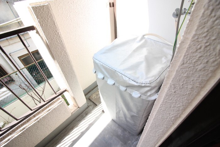 洗濯機置場 ヴェルデ刀根山 1