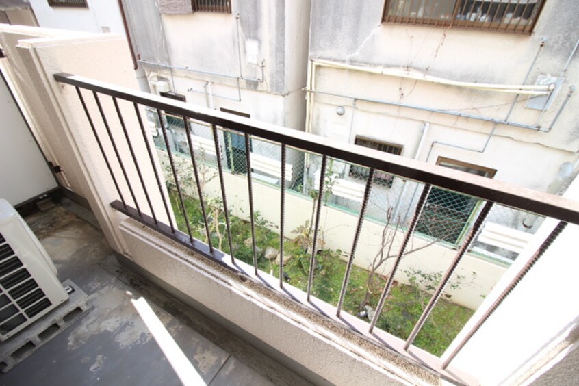ベランダ・バルコニー ヴェルデ刀根山 1
