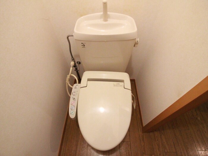 トイレ リヨンドール桂