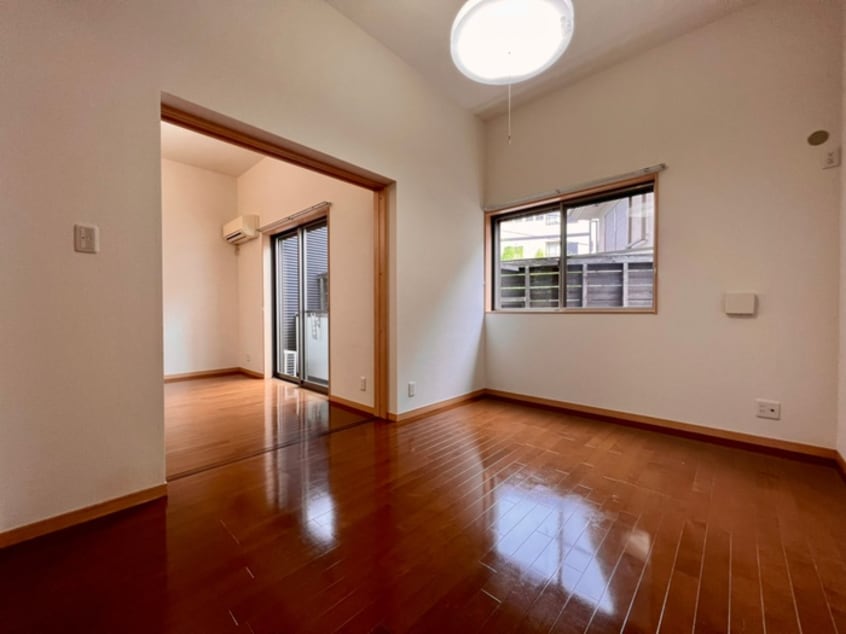 居室 ヴィアーレ南町