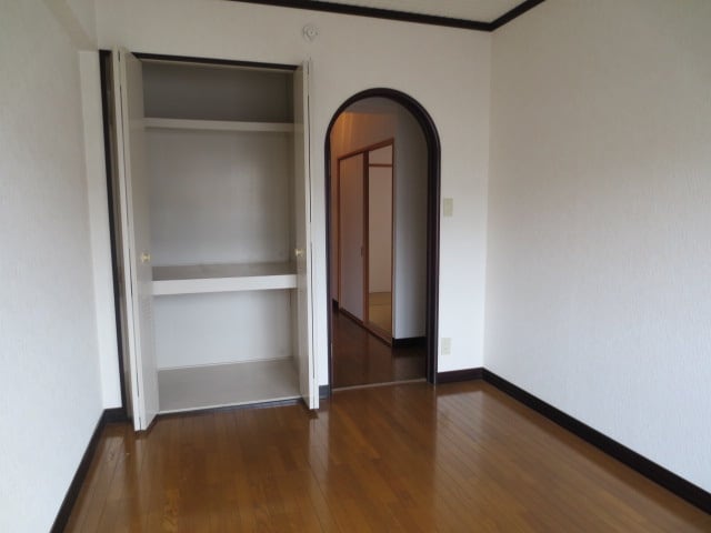 居室 シーマー瓦林
