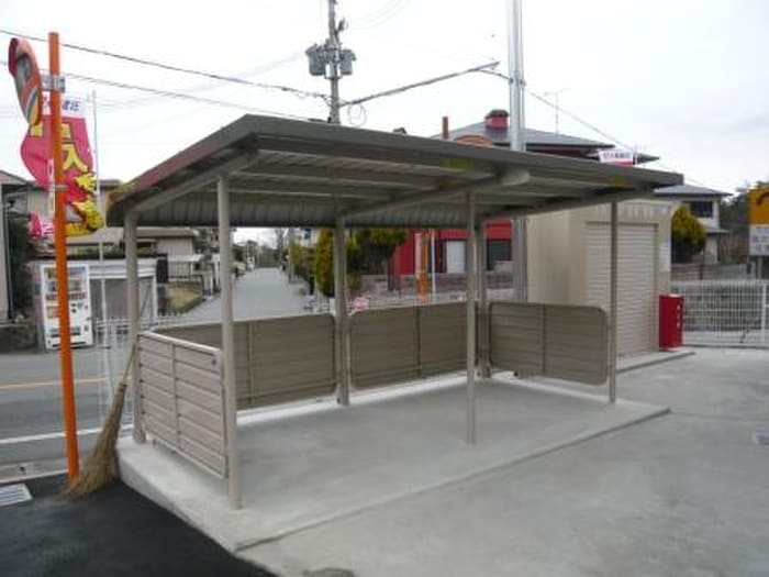駐輪場 リトリートS