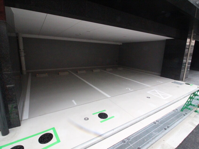 駐車場 ﾌﾟﾚｻﾝｽ福島ﾐｯﾄﾞｴﾙ(0303)