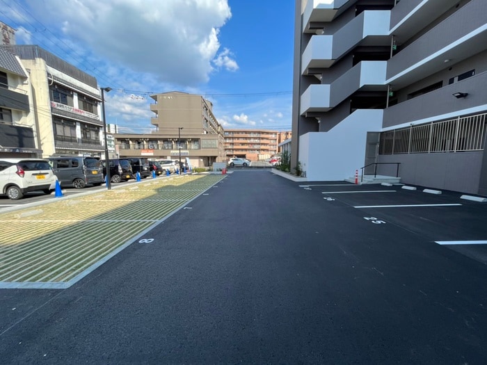 駐車場 Sofresco新田辺