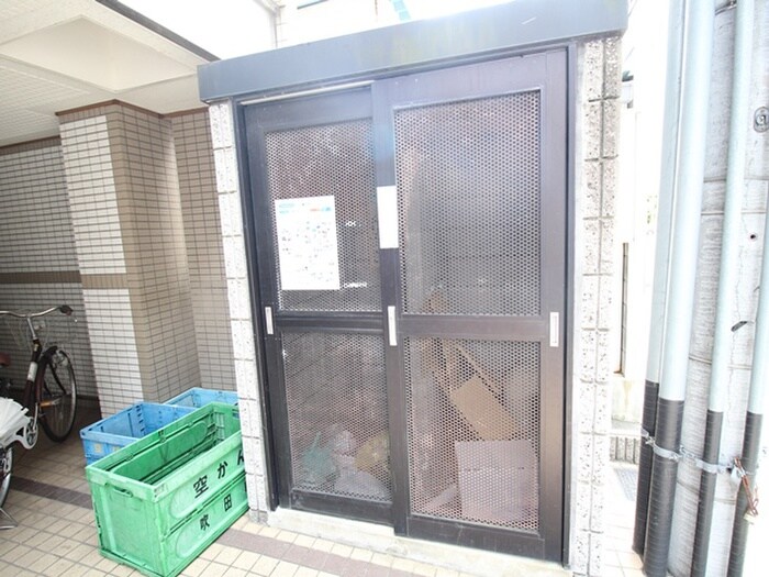 その他 アヴァンセクール江坂