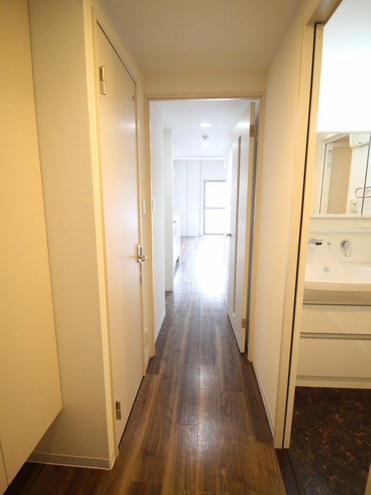 廊下 Perfect Life京橋駅前