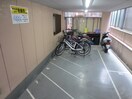 駐輪場 服部ハイツカワバタ