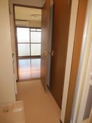 廊下 服部ハイツカワバタ
