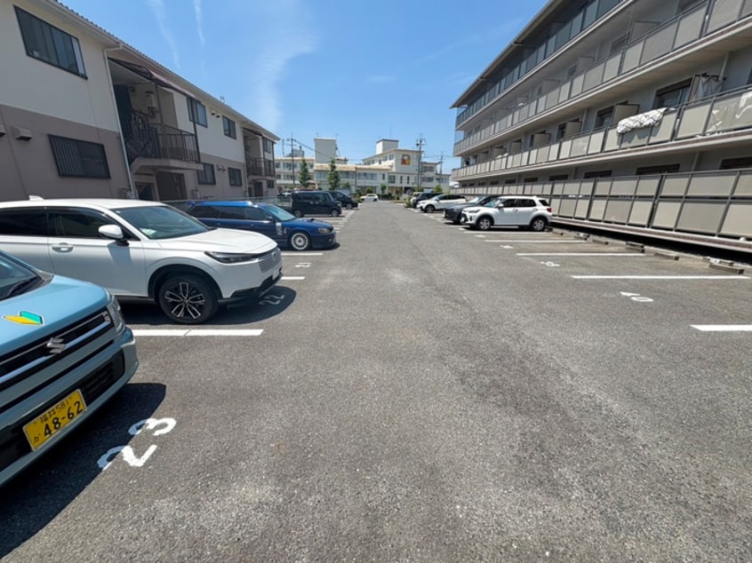 駐車場 ジュネス藤