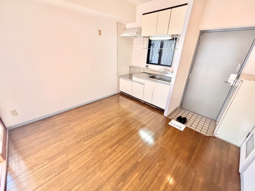 廊下 ＪＯＬＩＥ　セネシオ