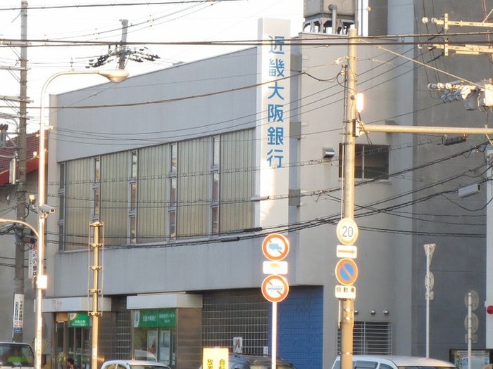 近畿大阪銀行(銀行)まで116m ＪＯＬＩＥ　セネシオ