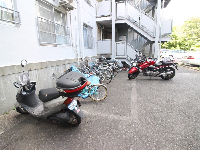 駐輪場 グリーンヒル白川