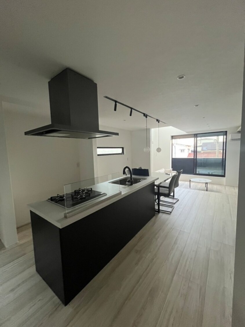 キッチン 薬師通1丁目新築貸家