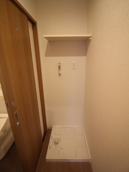 洗濯機置場 ＷＩＮＧＳ西九条