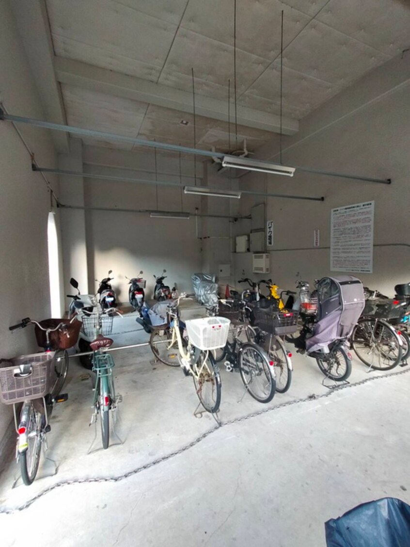 駐輪場 ユニライフ垂水千代が丘(506)