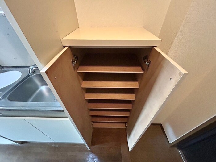 靴箱 リファインハイツナカモト