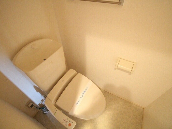 トイレ リバ－プレイス中山手