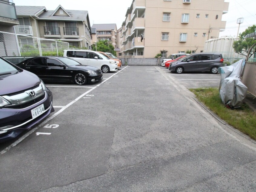 駐車場 ハイツキャスティ－Ａ棟