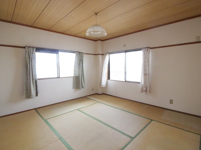 居室 オータニ公園ハイツ