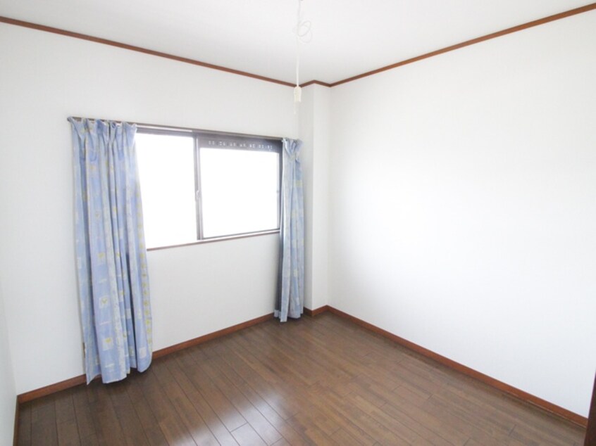 居室 オータニ公園ハイツ