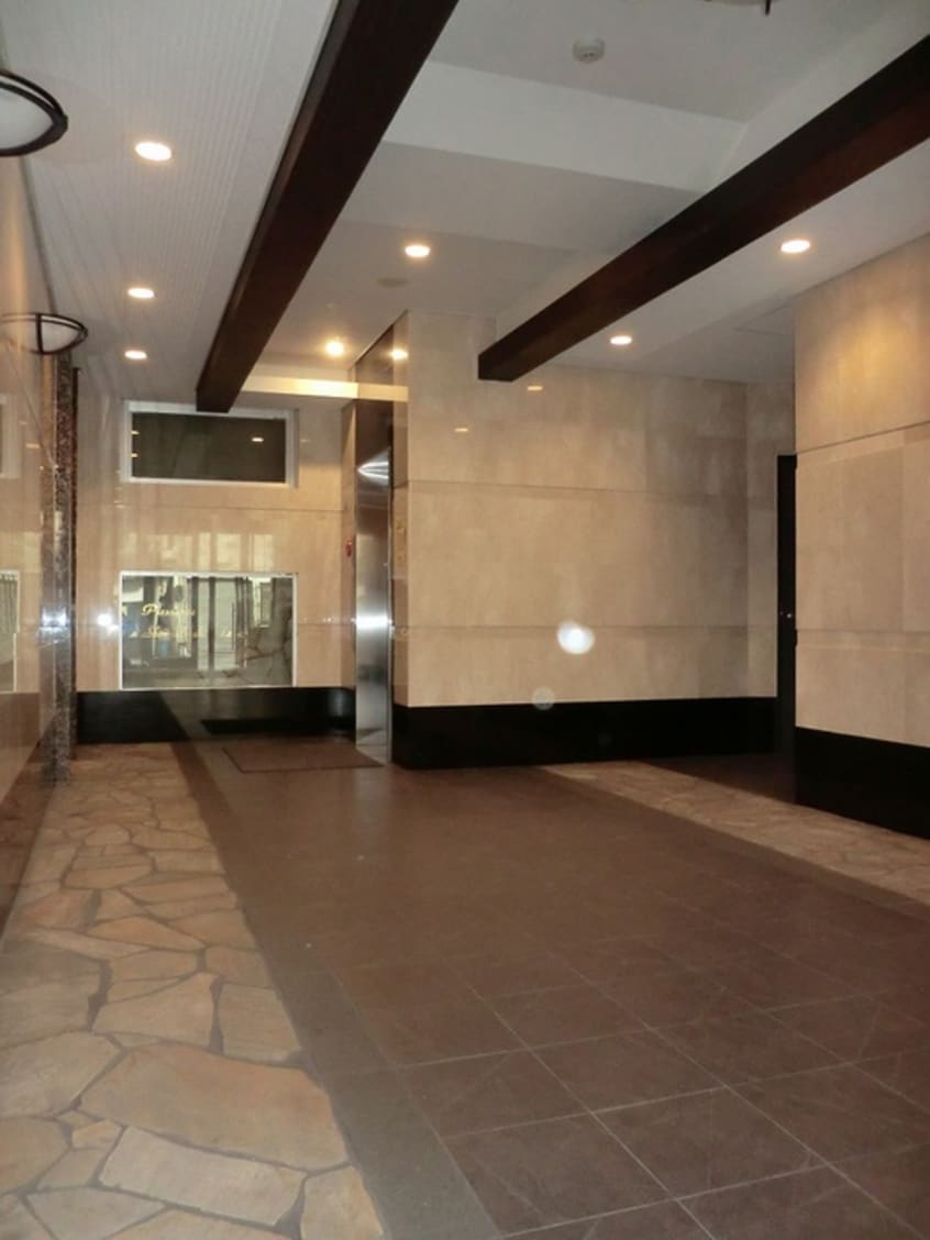 外観写真 ﾌﾟﾚｻﾝｽ心斎橋ｻﾞ･ｽﾀｲﾙ(1007)