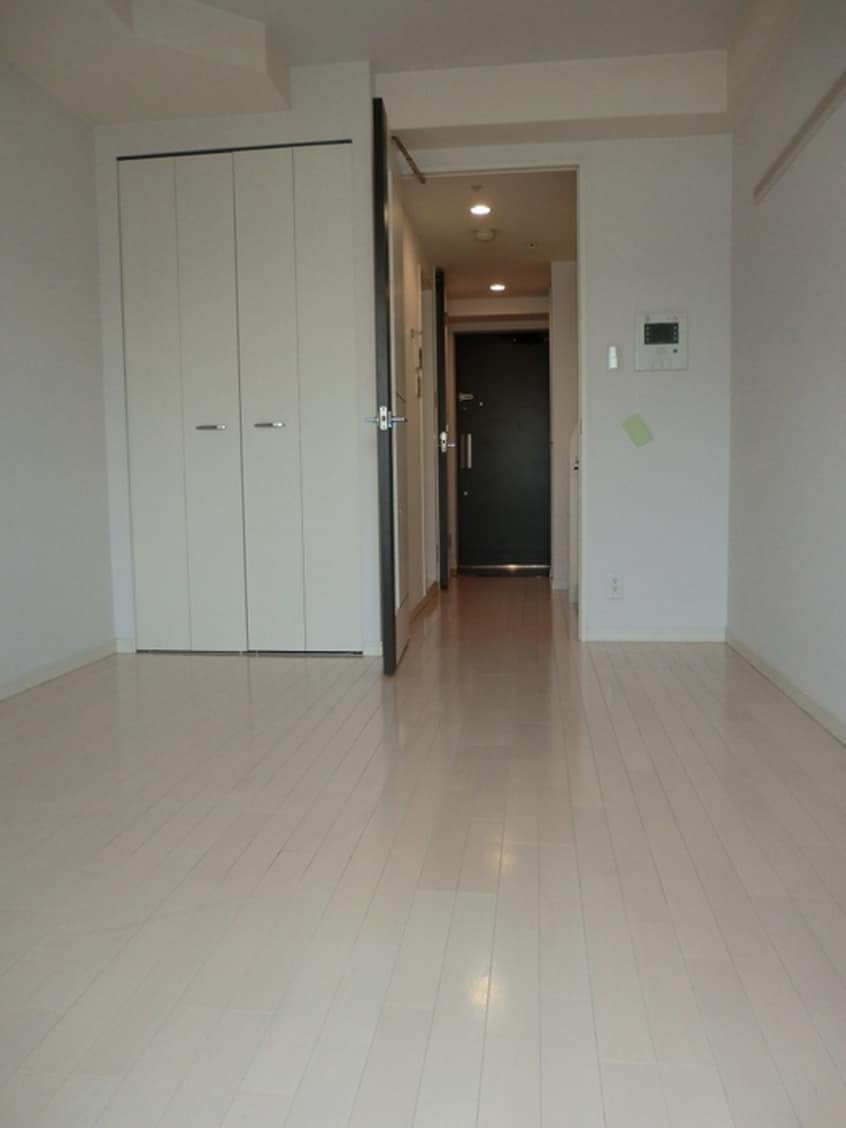 居室 ﾌﾟﾚｻﾝｽ心斎橋ｻﾞ･ｽﾀｲﾙ(1007)