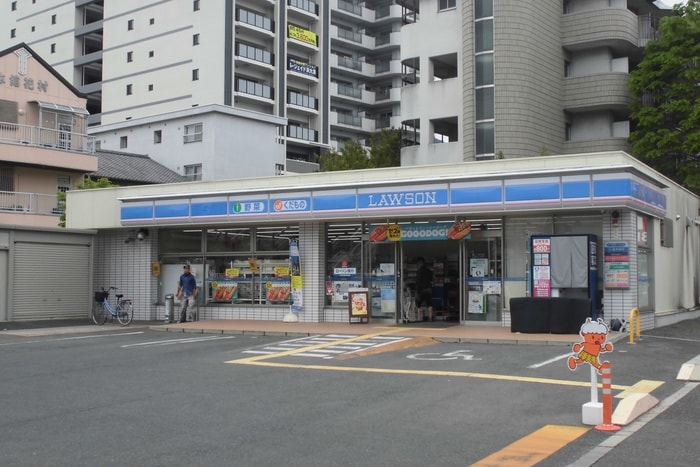 ローソン(コンビニ)まで600m エリーフラッツ浜大津