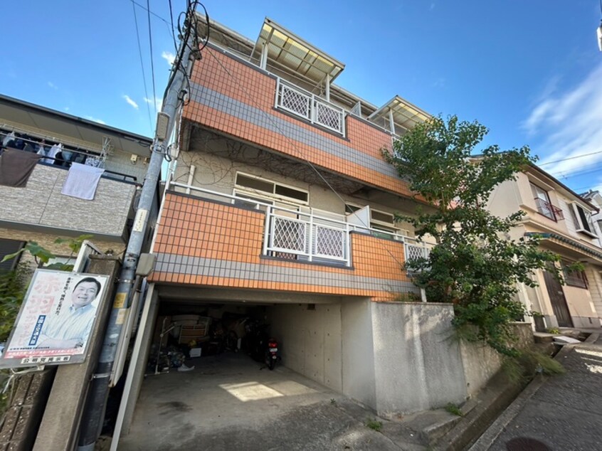 外観写真 ラックコウベ