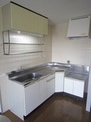 キッチン アルカサール向陽