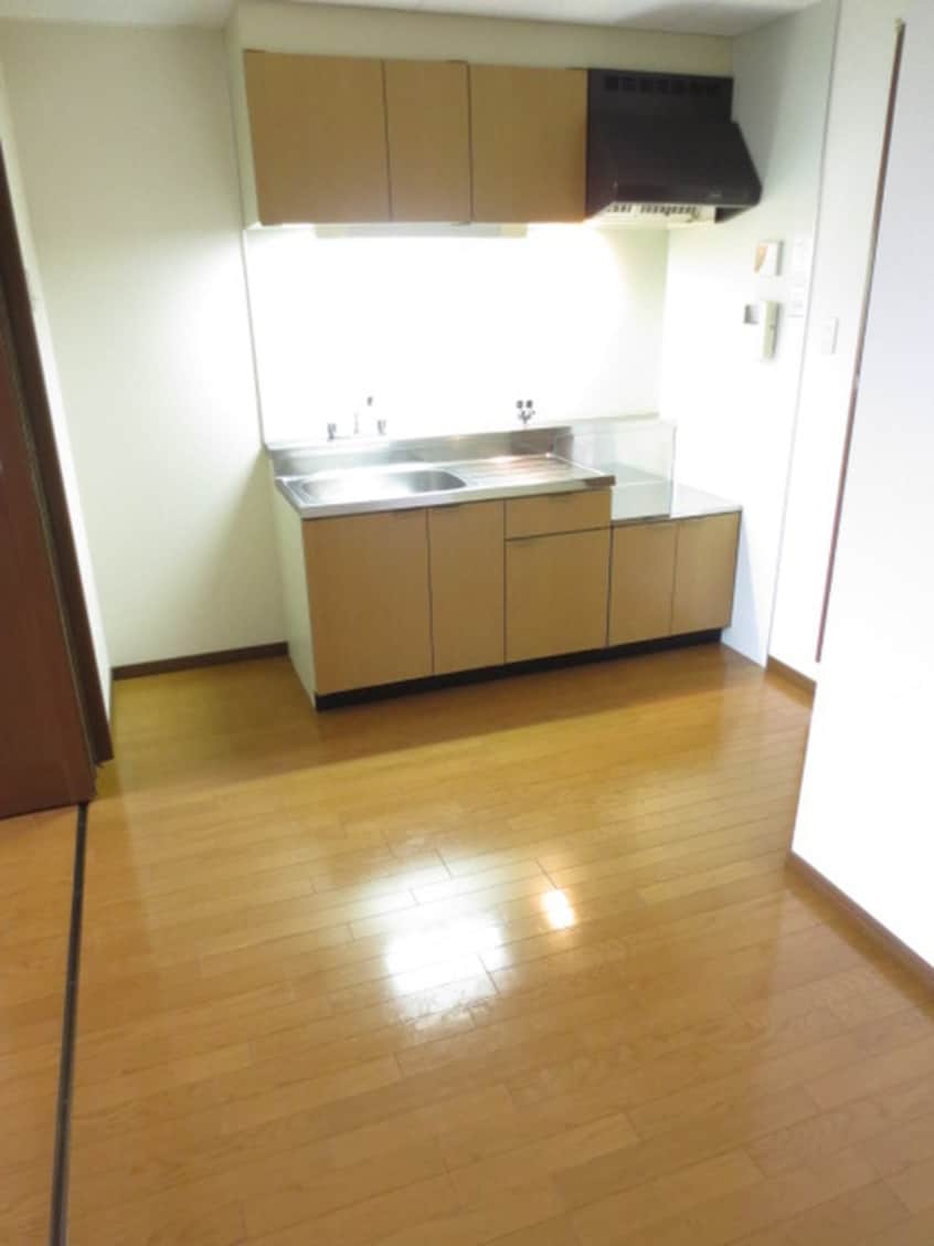 居室 メゾンマツオ