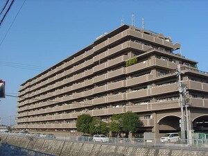 ﾗｲｵﾝｽﾞﾏﾝｼｮﾝ上野芝ｶﾞｰﾃﾞﾝｼﾃｨ