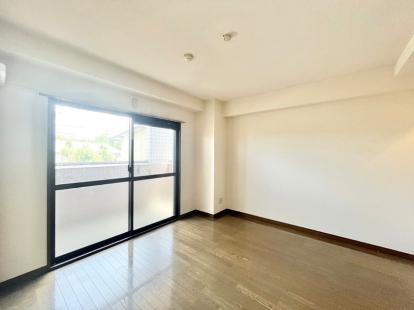 居室 森ビルディング