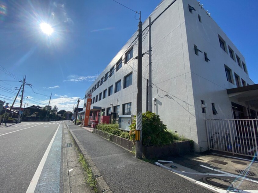 草津郵便局(郵便局)まで94m サンライズ西田