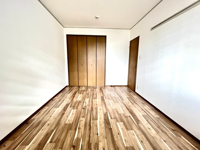 居室 コスモコ－ト東