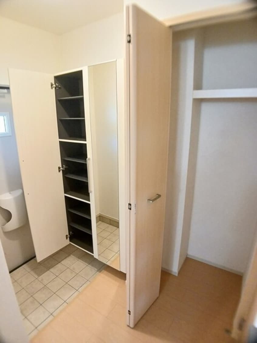 玄関 マサール哲学の道