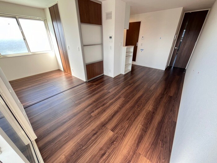 居室 ティーガーデンヴィレッジＢ