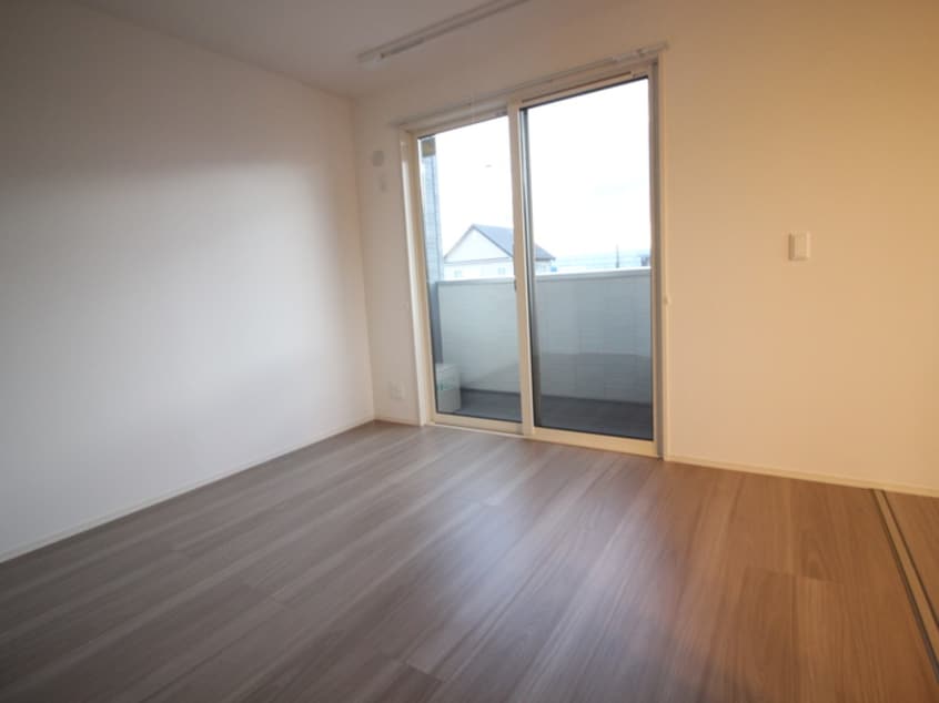 居室 ティーガーデンヴィレッジＢ