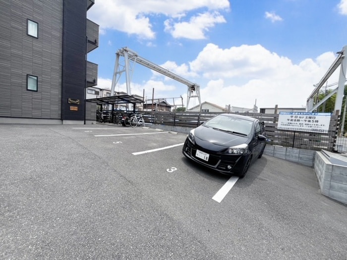 駐車場 ベルドミール口酒井