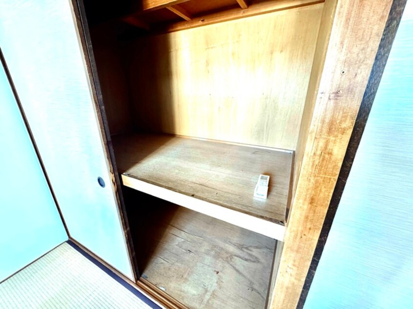 収納 石町エメラルドハイツ