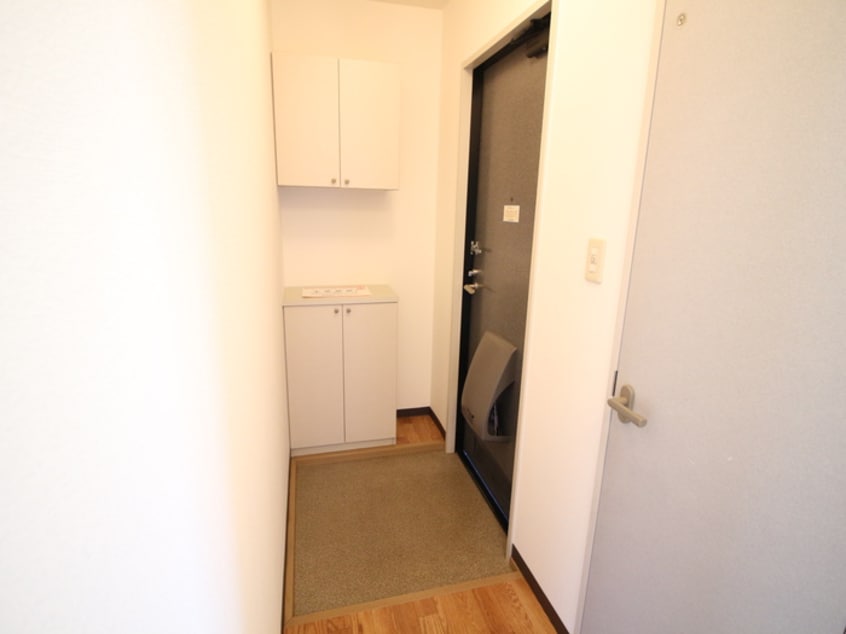 玄関 ラフィーネ610