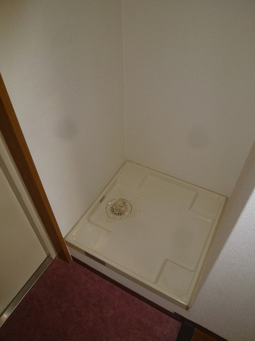 洗濯機置場 サンイースト江坂